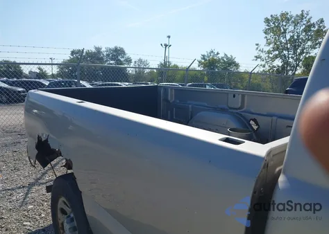 2006 Chevrolet Silverado 1500 Work Truck z USA, uszkodzony, nr VIN 3GCEC14X16G247106